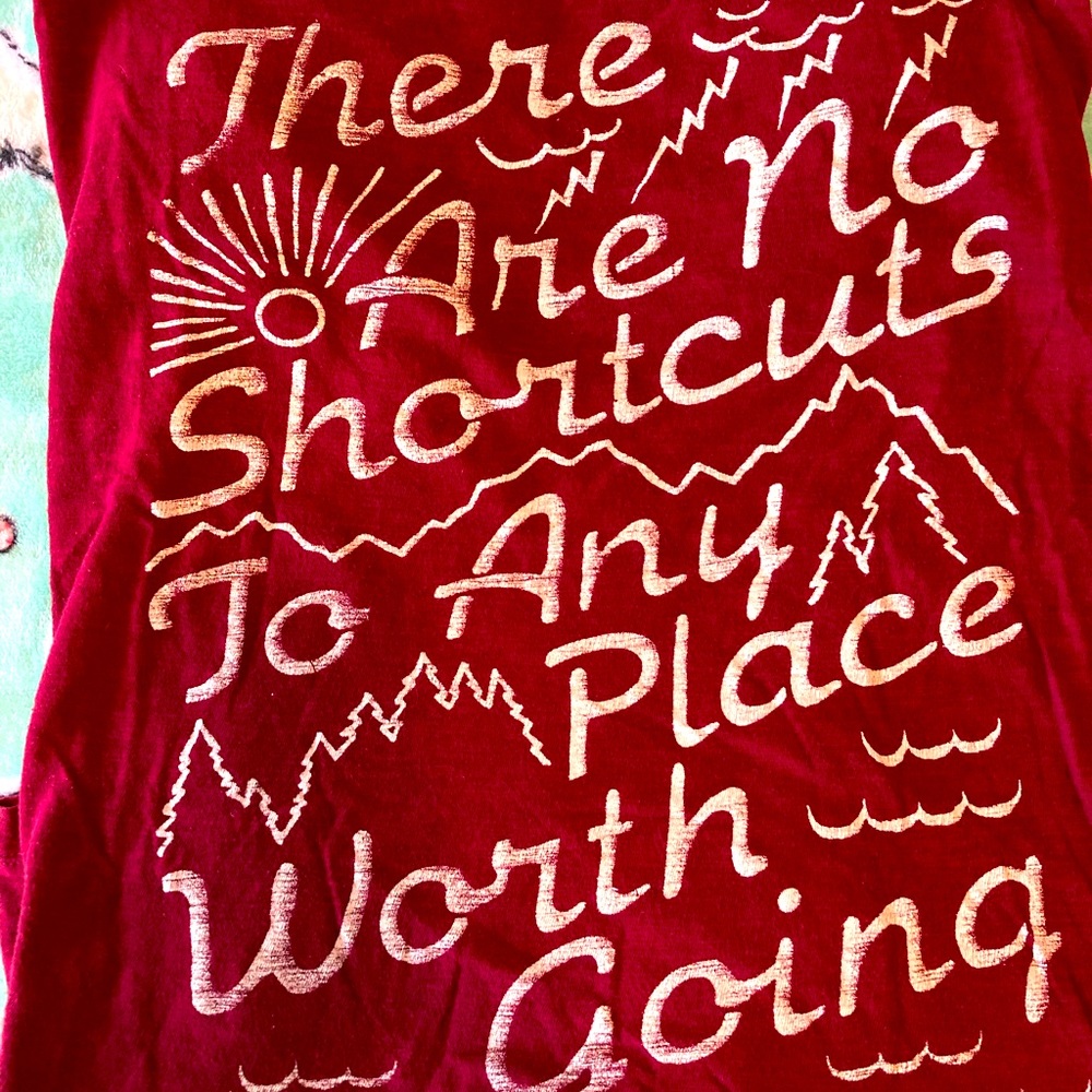 Men’s shirt sleeve tee